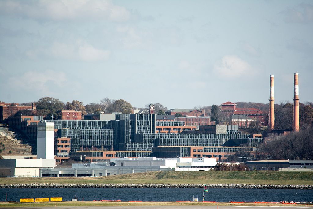 The new Douglas A. Munro Coast Guard Headquarters is a LEED Gold Certified building. (Tim Evanson/Creative Commons)