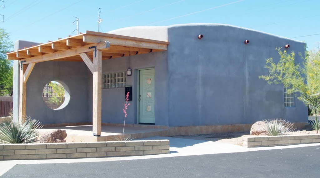 Christopher Frettoloso of Tempe BetR-blok in Tempe, Arizona, explains their building blocks are made of paper and is fire resistant, water resistant, termite resistant and, more importantly, it’s supportive enough to hold up structures. (Photo courtesy Christopher Frettoloso)